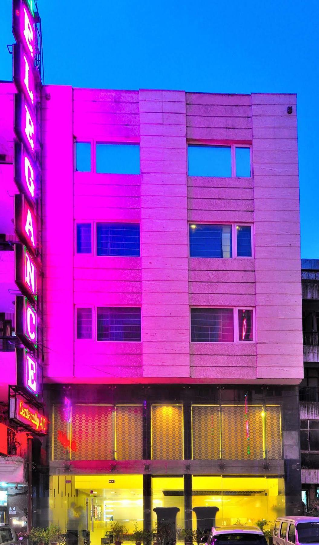 Hotel Elegance Neu-Delhi Exterior foto